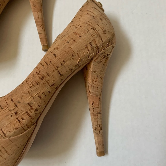 STUART WEIZTMAN Peep Toe Heels - Picture 8 of 8